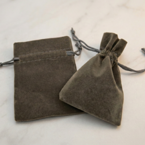 BOLSA TERCIOPELO GRIS
