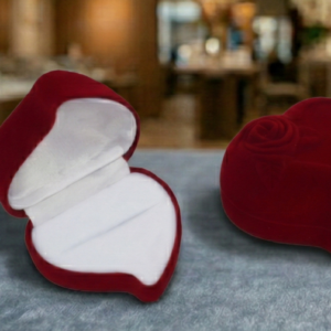 CAJA TERCIOPELO CORAZÓN